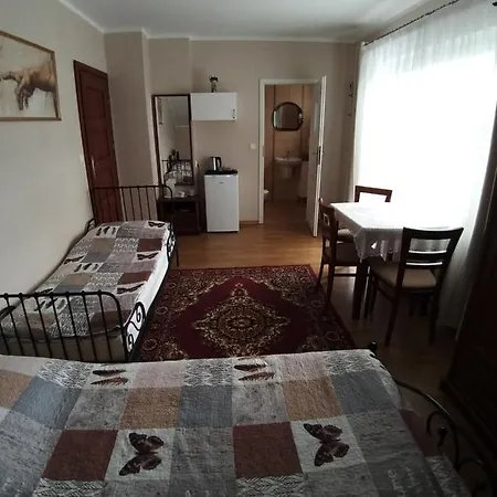 Nocleg ze śniadaniem Pod Dębem