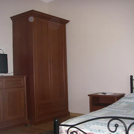 Pod Debem Oda ve Kahvaltı *