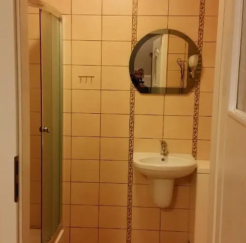 Bed & Breakfast Pod Debem Łeba