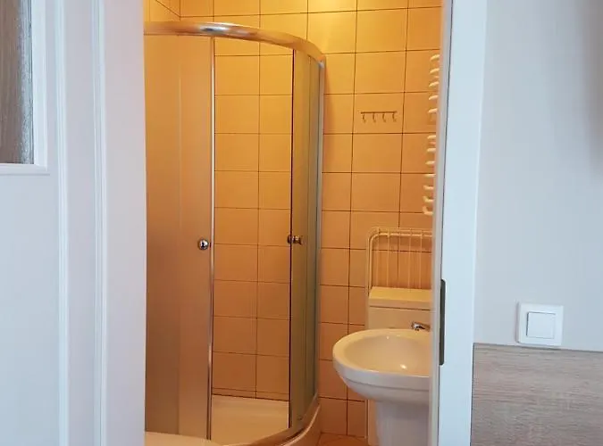 Pod Debem Bed & Breakfast 3*