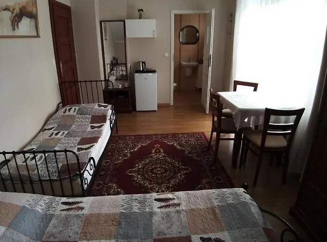 Bed & Breakfast Pod Debem